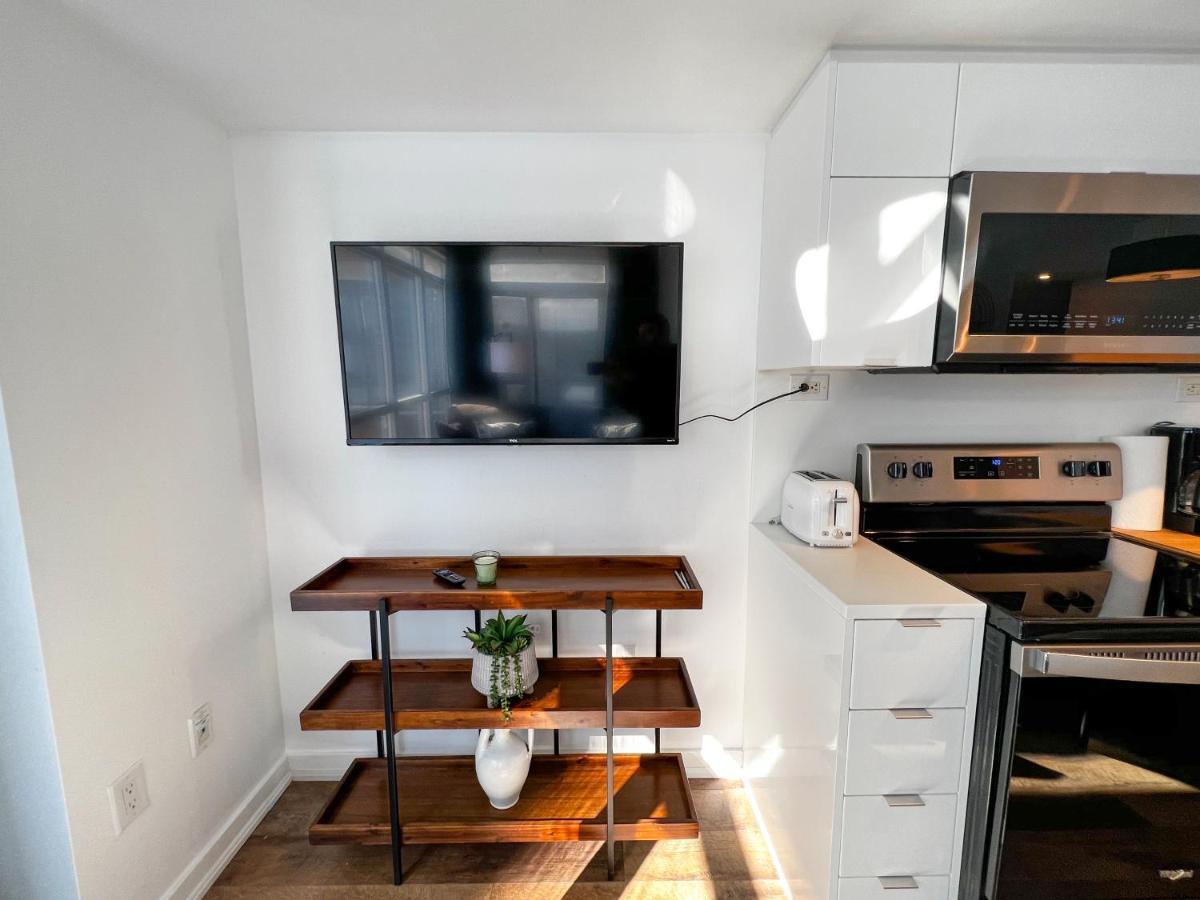 Simply Comfort. Elegant Apartments Dan Lecki Toronto Esterno foto