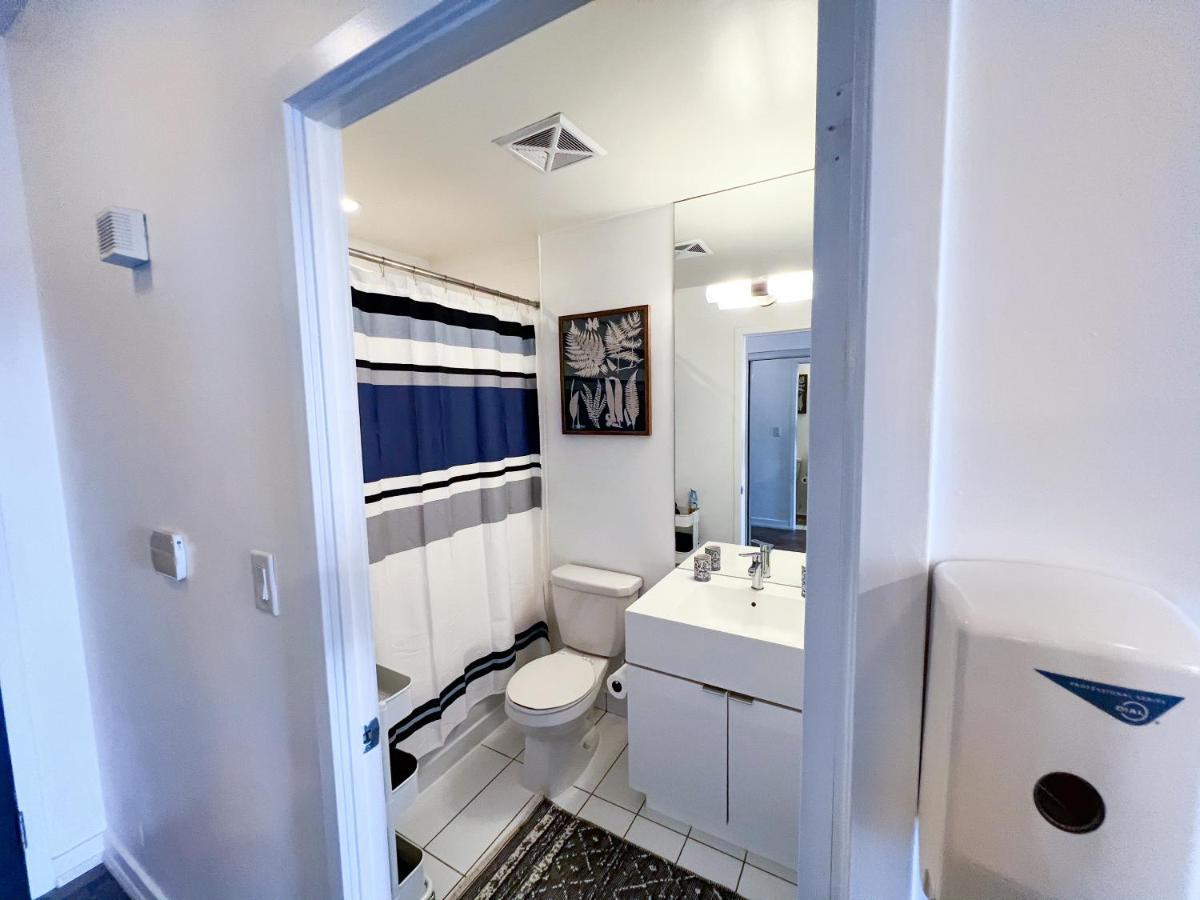 Simply Comfort. Elegant Apartments Dan Lecki Toronto Esterno foto