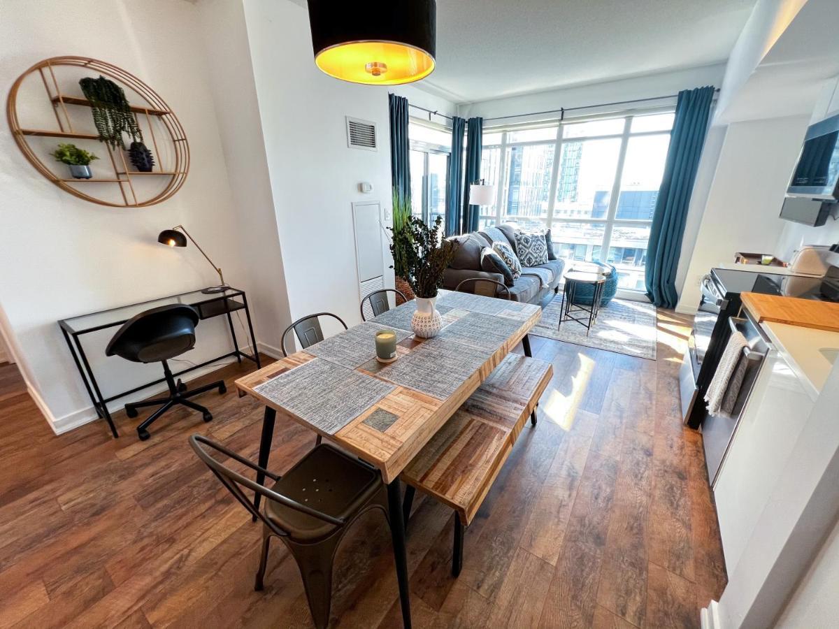Simply Comfort. Elegant Apartments Dan Lecki Toronto Esterno foto