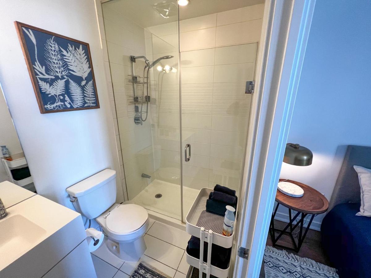 Simply Comfort. Elegant Apartments Dan Lecki Toronto Esterno foto