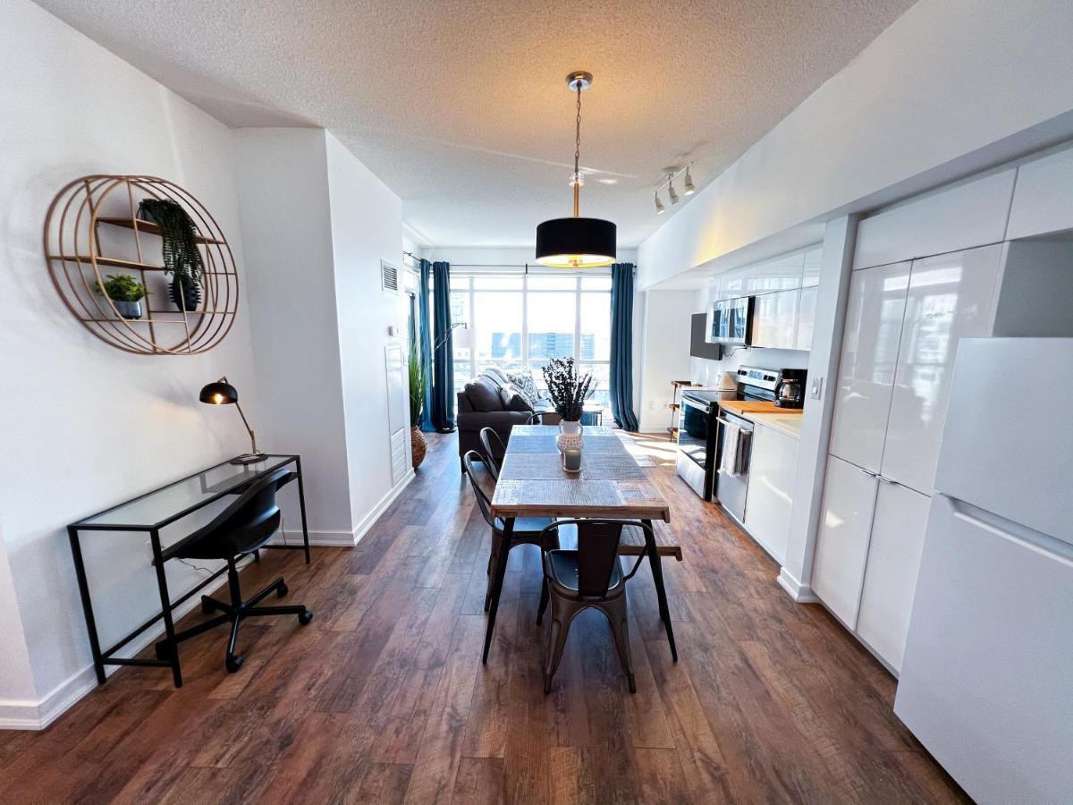 Simply Comfort. Elegant Apartments Dan Lecki Toronto Esterno foto