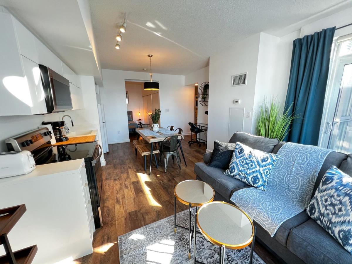 Simply Comfort. Elegant Apartments Dan Lecki Toronto Esterno foto