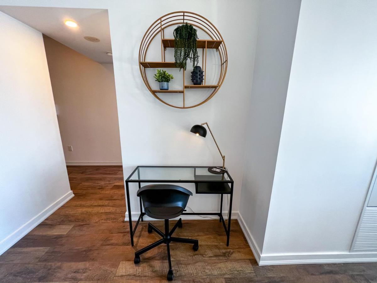 Simply Comfort. Elegant Apartments Dan Lecki Toronto Esterno foto