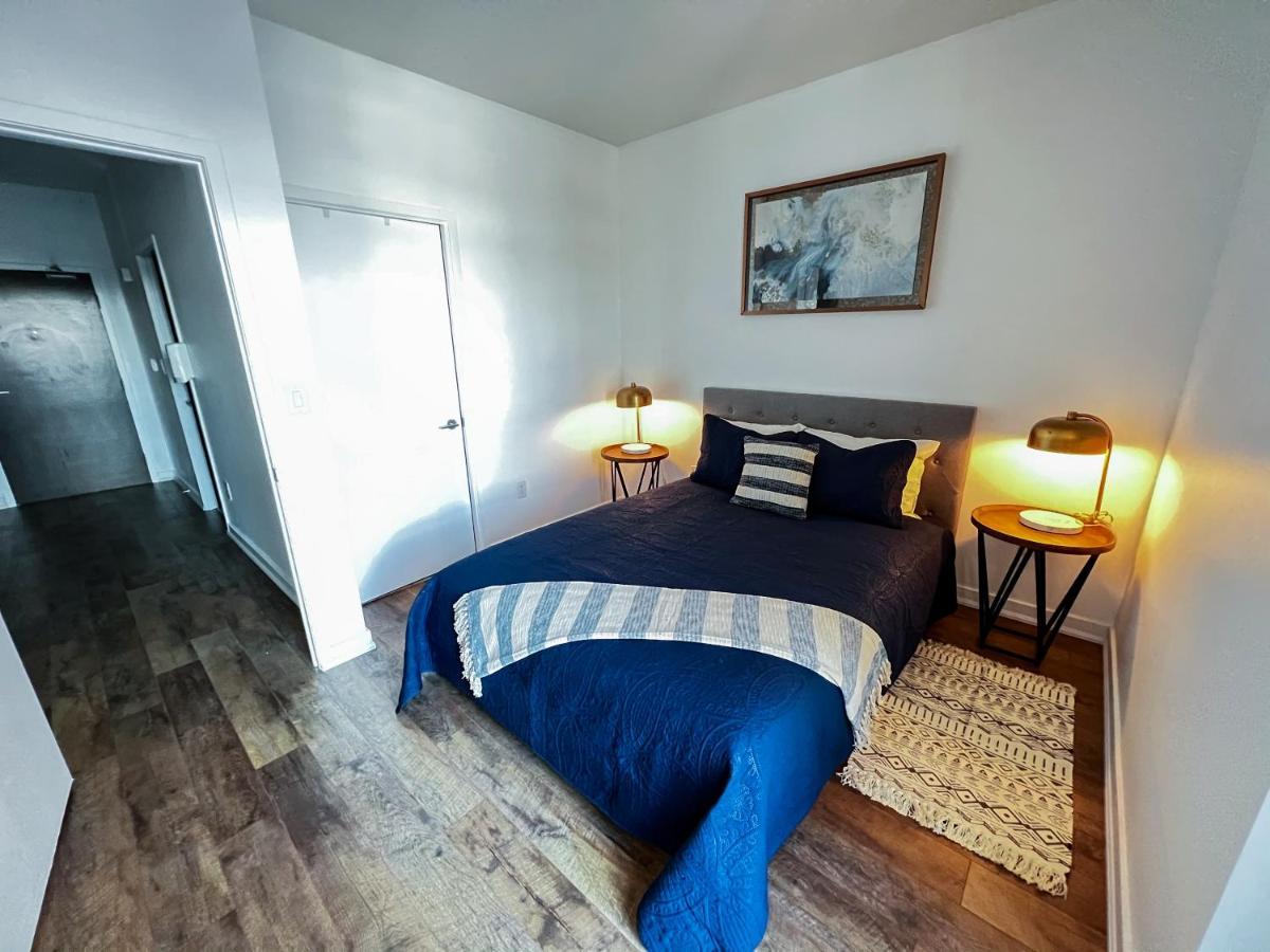 Simply Comfort. Elegant Apartments Dan Lecki Toronto Esterno foto