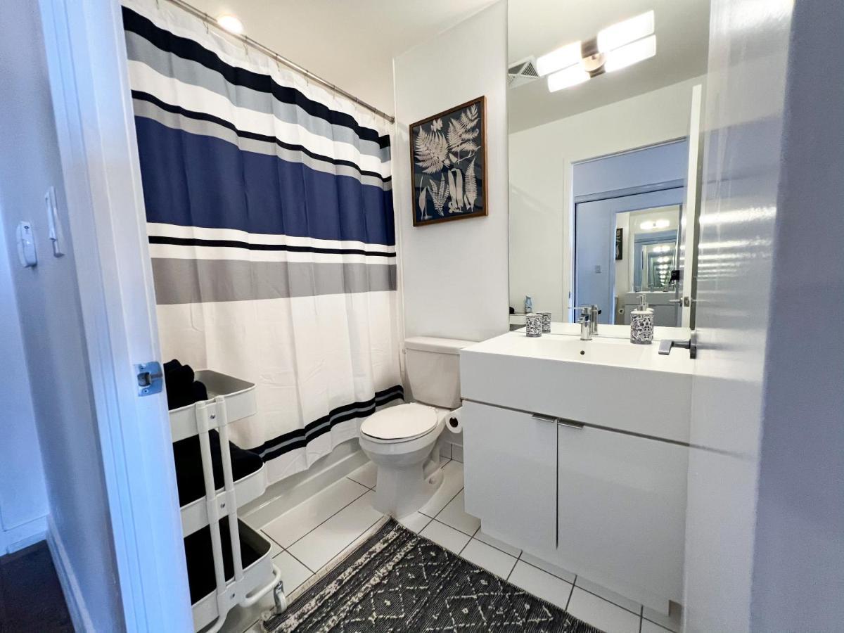Simply Comfort. Elegant Apartments Dan Lecki Toronto Esterno foto