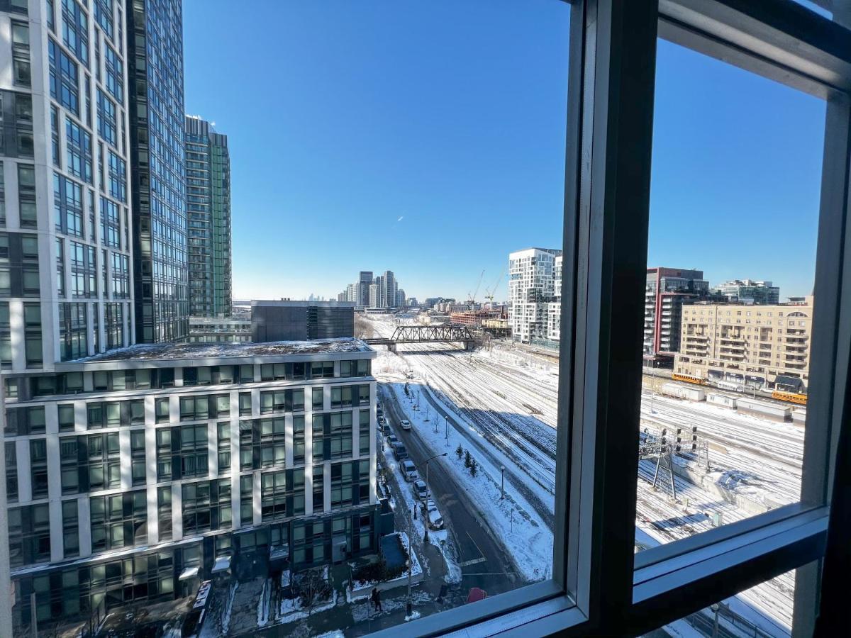Simply Comfort. Elegant Apartments Dan Lecki Toronto Esterno foto