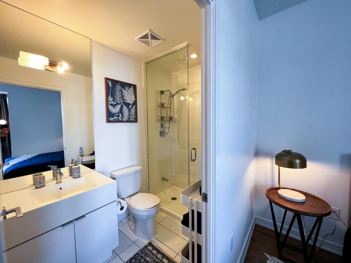 Simply Comfort. Elegant Apartments Dan Lecki Toronto Esterno foto