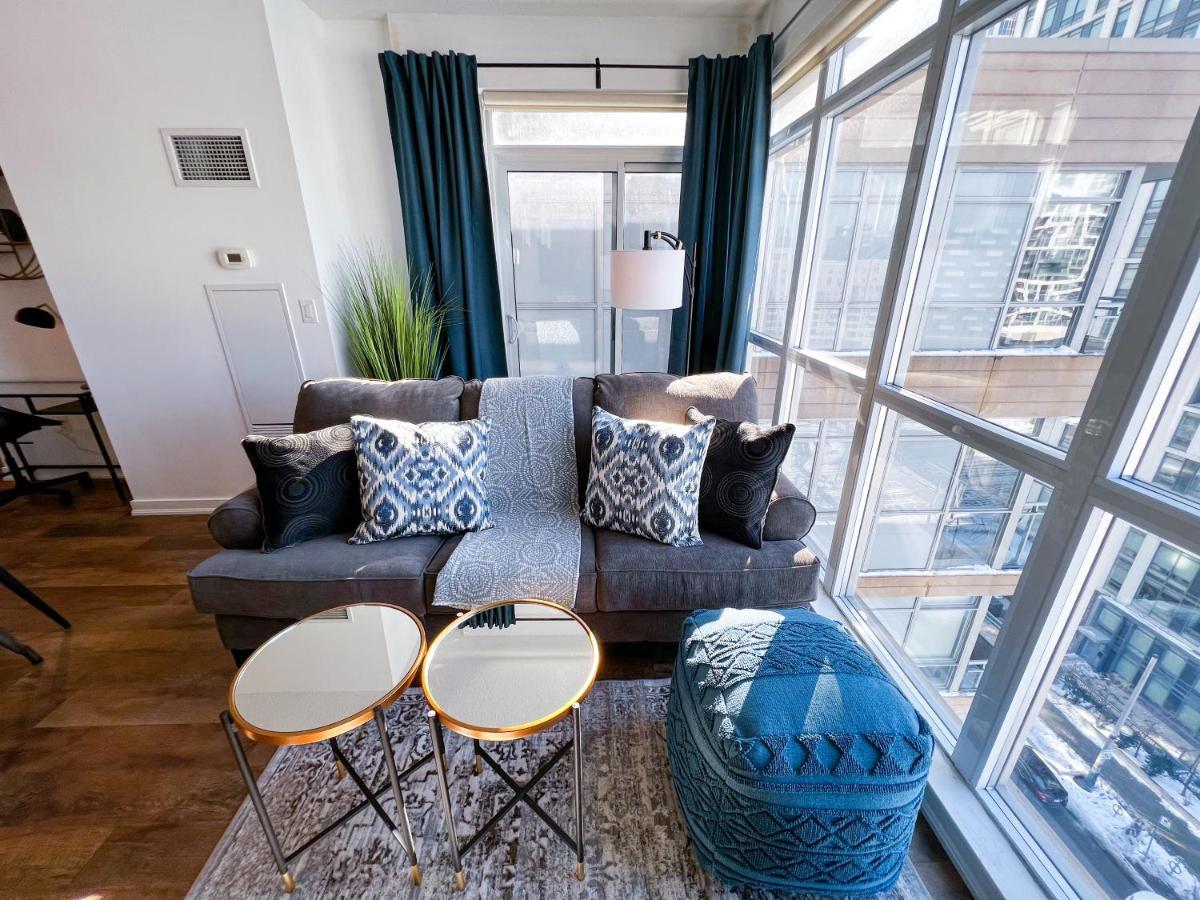 Simply Comfort. Elegant Apartments Dan Lecki Toronto Esterno foto