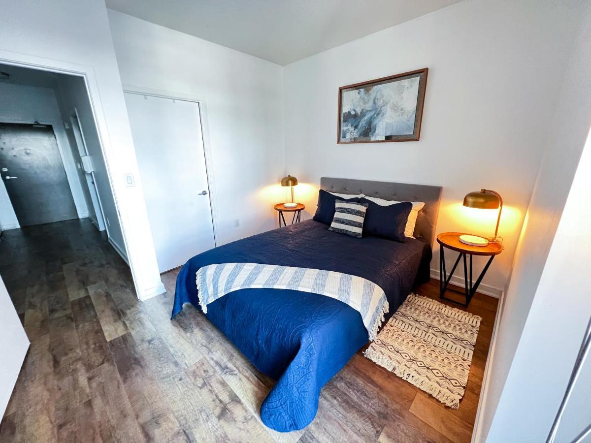 Simply Comfort. Elegant Apartments Dan Lecki Toronto Esterno foto