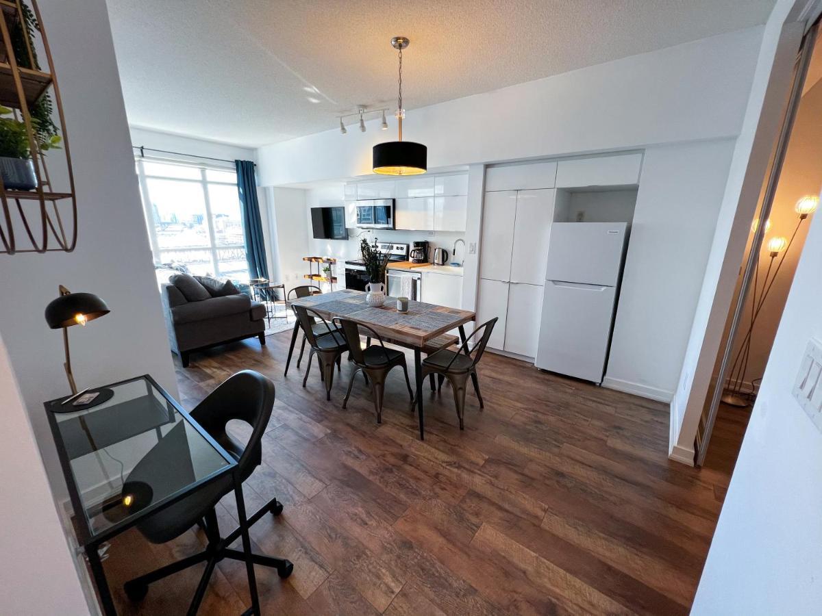 Simply Comfort. Elegant Apartments Dan Lecki Toronto Esterno foto