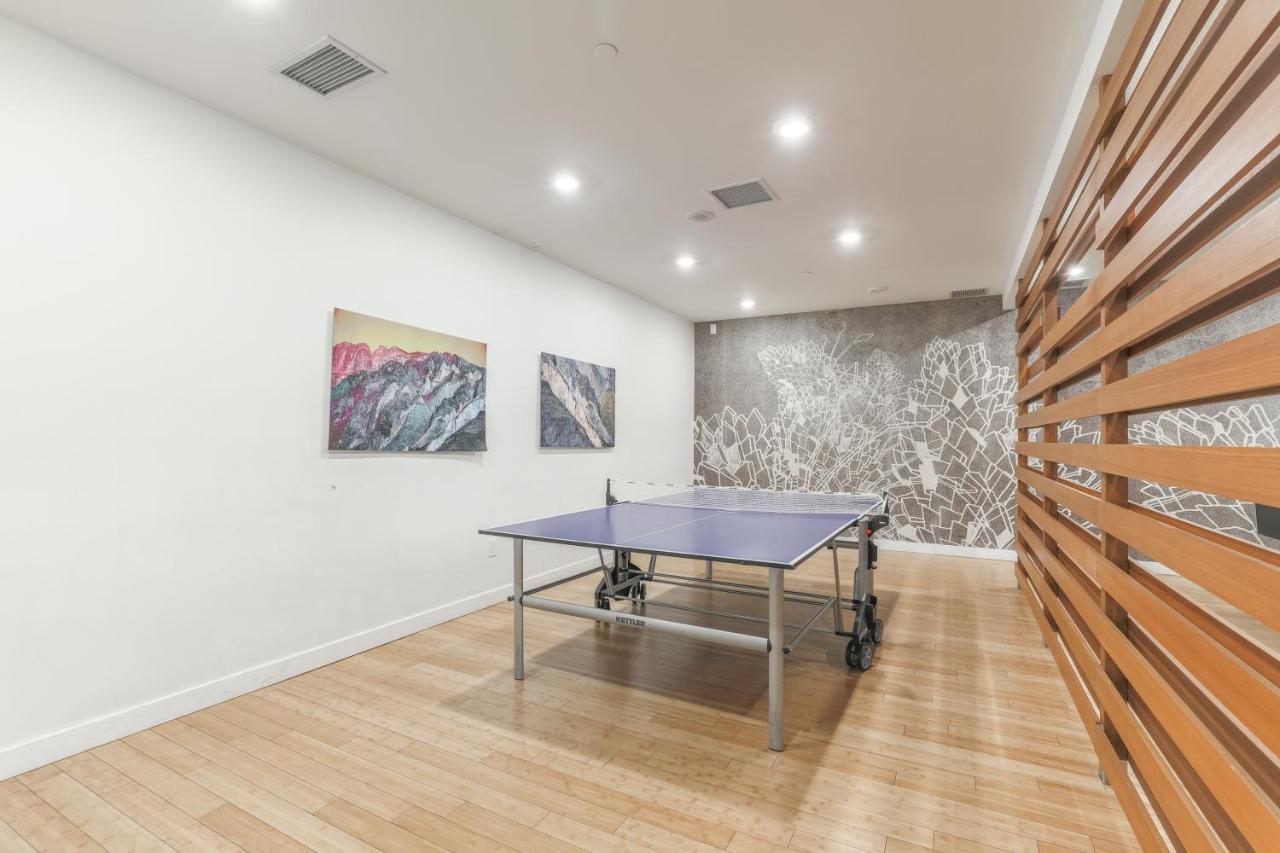 Simply Comfort. Elegant Apartments Dan Lecki Toronto Esterno foto
